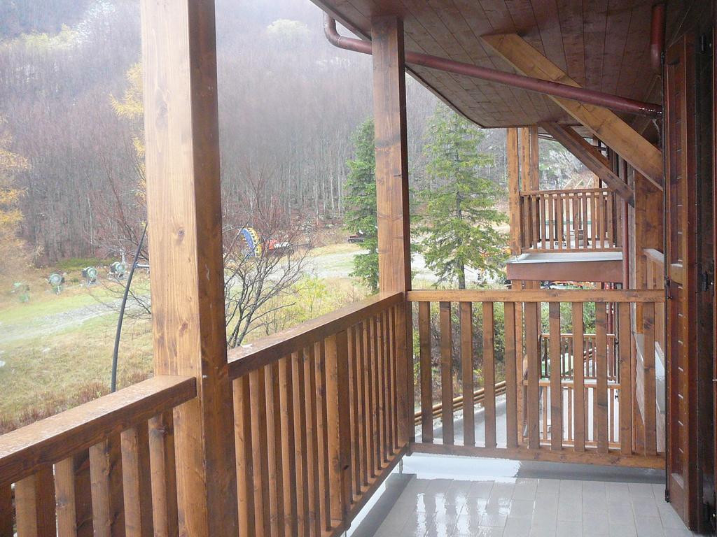 Il Cervo Bianco Aparthotel Абетоне Стая снимка