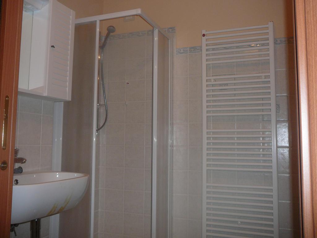 Il Cervo Bianco Aparthotel Абетоне Стая снимка